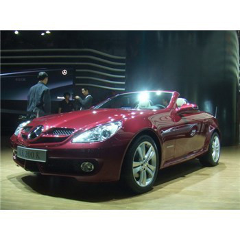 深圳进口利兰博基尼跑车与化妆品批发 一般贸易代理清关报关全解析